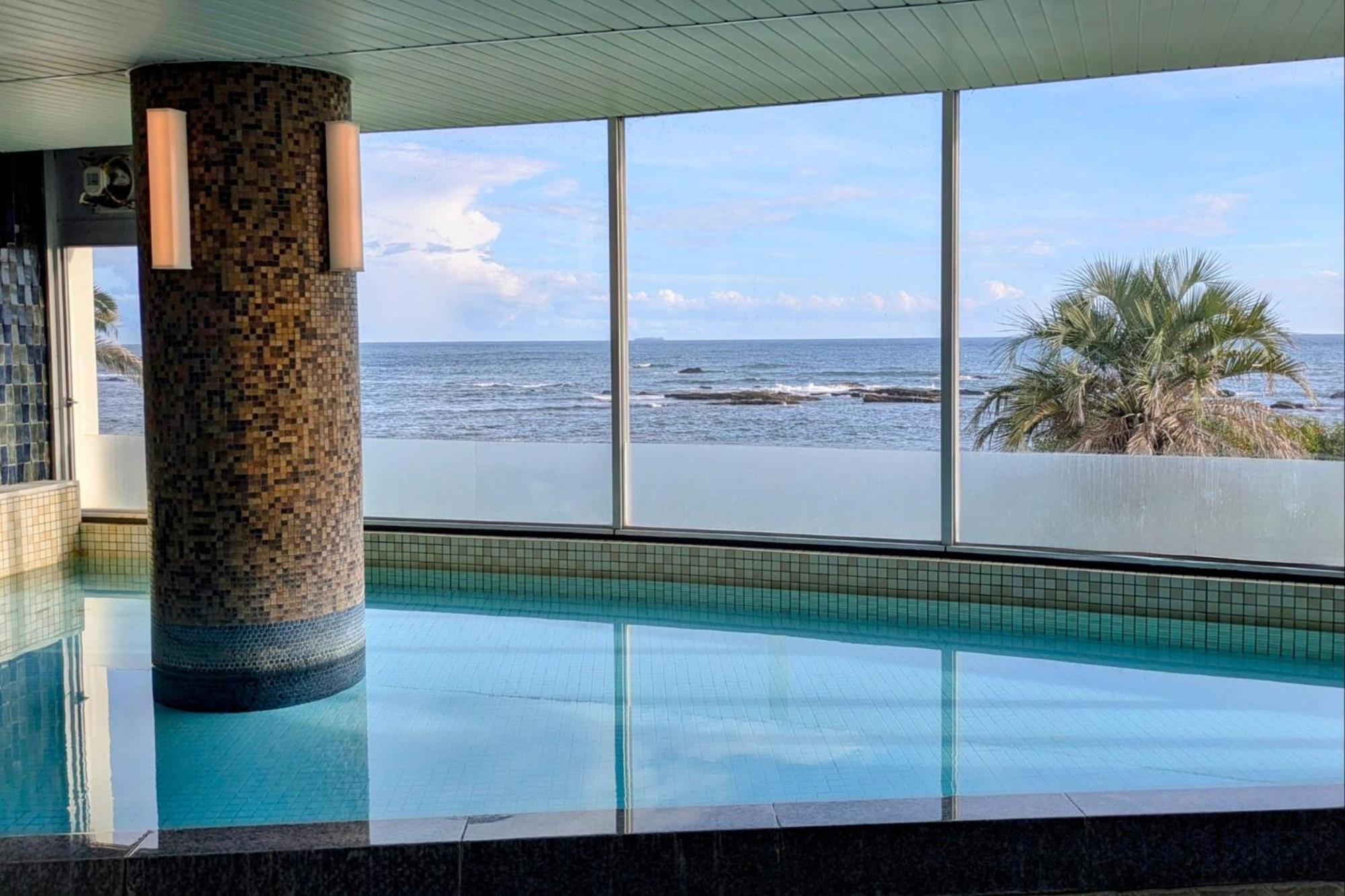 Shirahama Ocean Resort Chiba Bagian luar foto